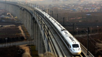 Çin, 37,4 milyar dolarlık iki yeni demiryolu projesi yapacak