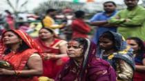 Hindistan'da kavurucu sıcaklar hayatı olumsuz etkiliyor